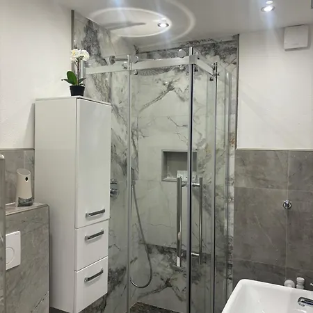 Lenti Duesseldorfer Apartment's Privatunterkunft Düsseldorf