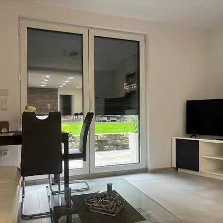 Privatunterkunft Lenti Duesseldorfer Apartment's Düsseldorf