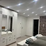 Lenti Duesseldorfer Apartment's Homestay szállás