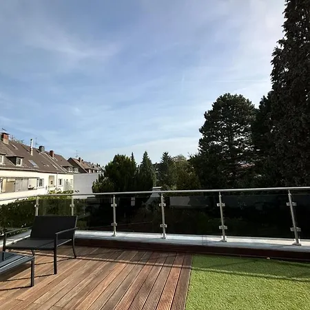 Lenti Duesseldorfer Apartment's Ubytování v soukromí