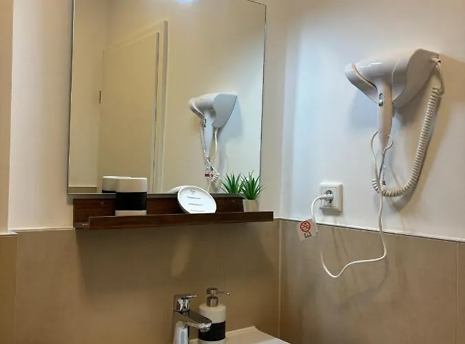 Quarto em Acomodações Particulares Lenti Duesseldorfer Apartment's *